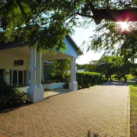 Premier Splendid Inn Bayshore Richards Bay Exterior photo